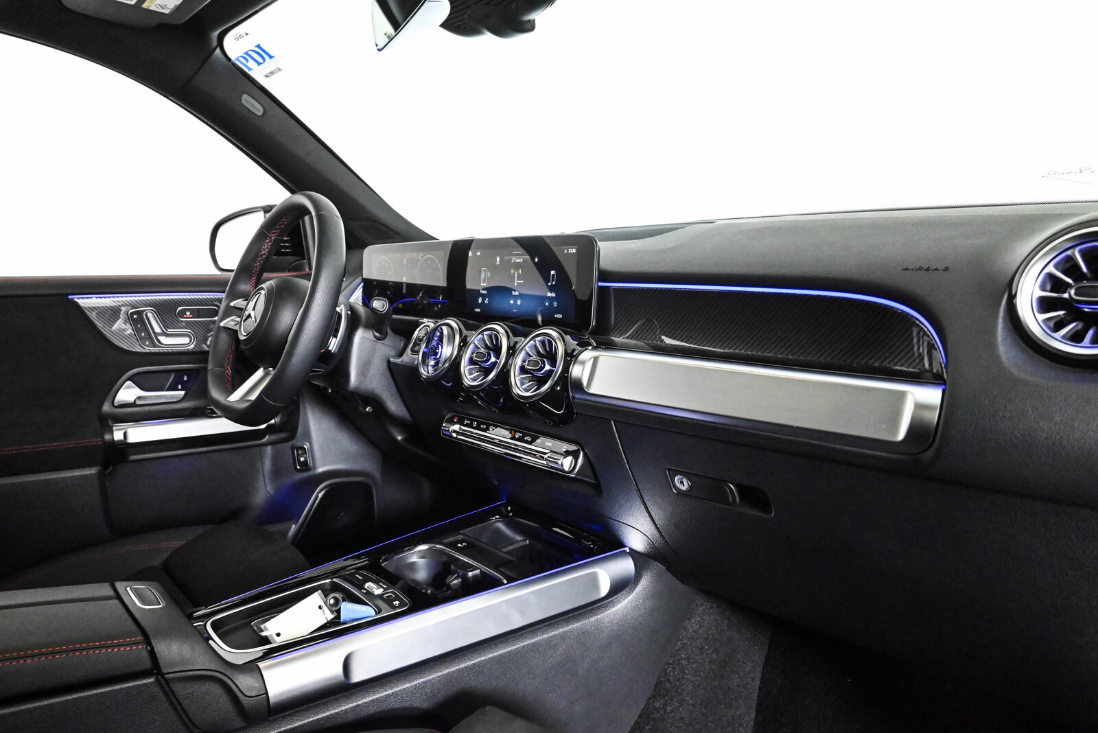 2026 MERCEDES-BENZ GLB-CLASS - Image 24