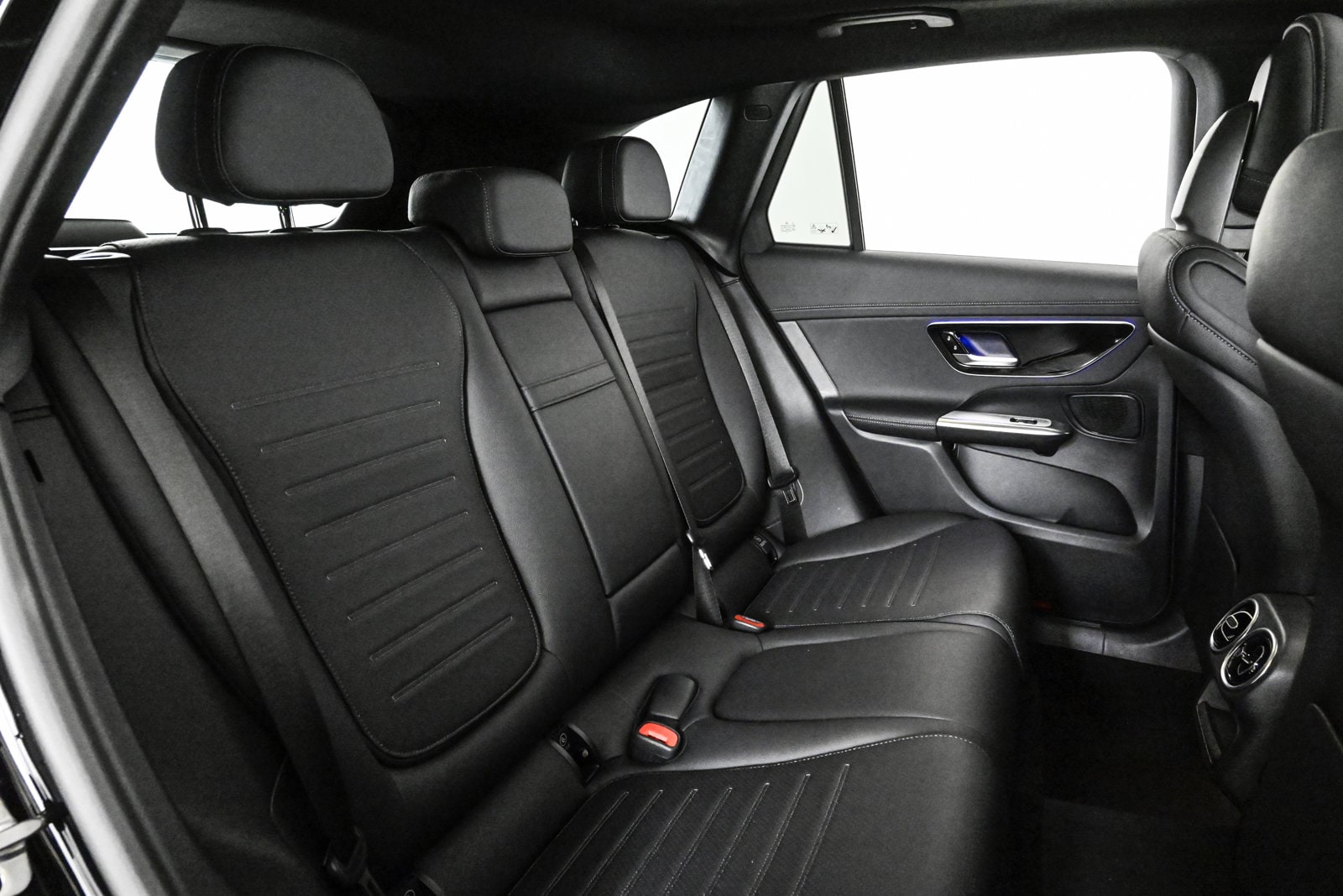 2025 MERCEDES-BENZ GLC-CLASS - Image 21