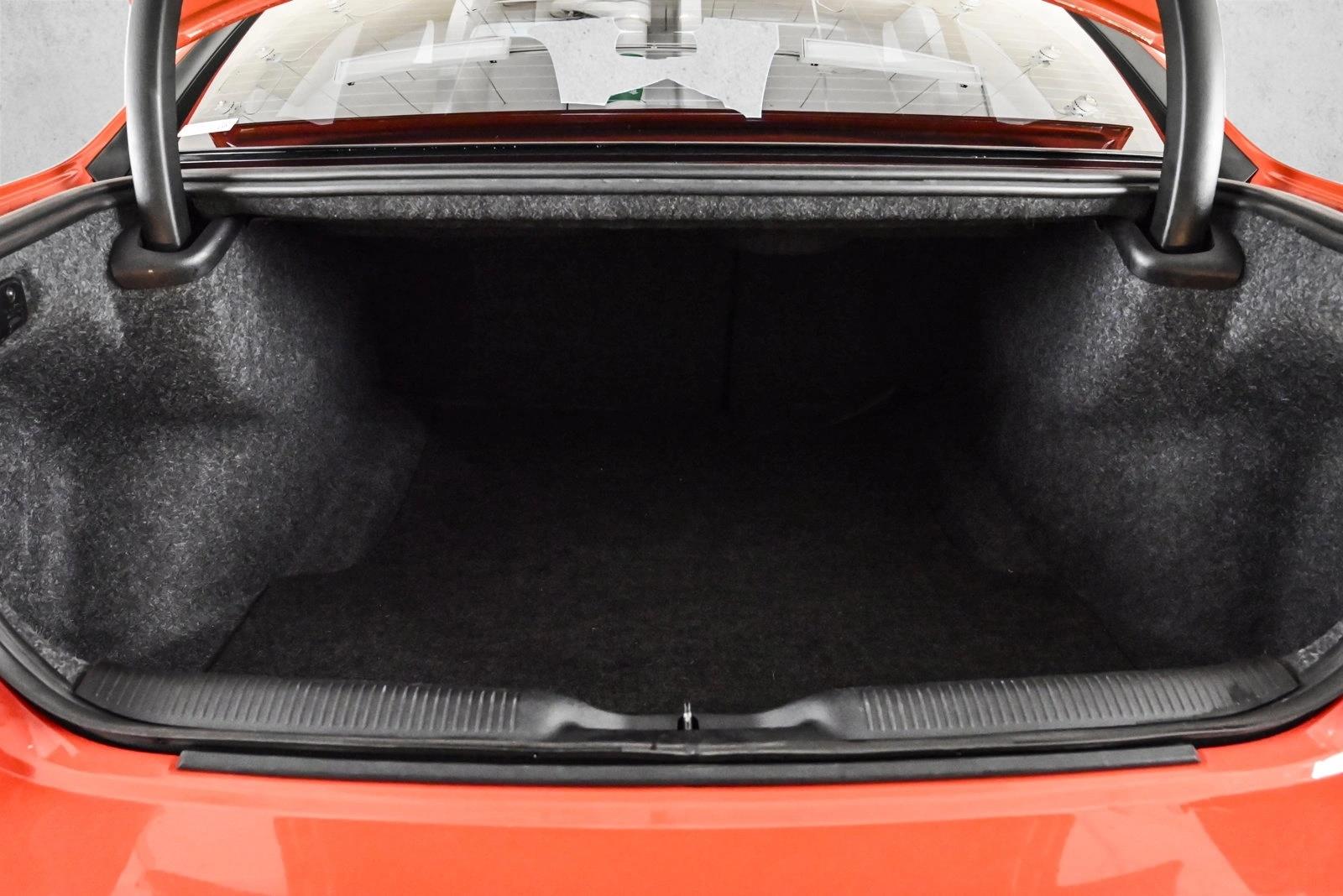 2022 DODGE CHARGER - Image 6