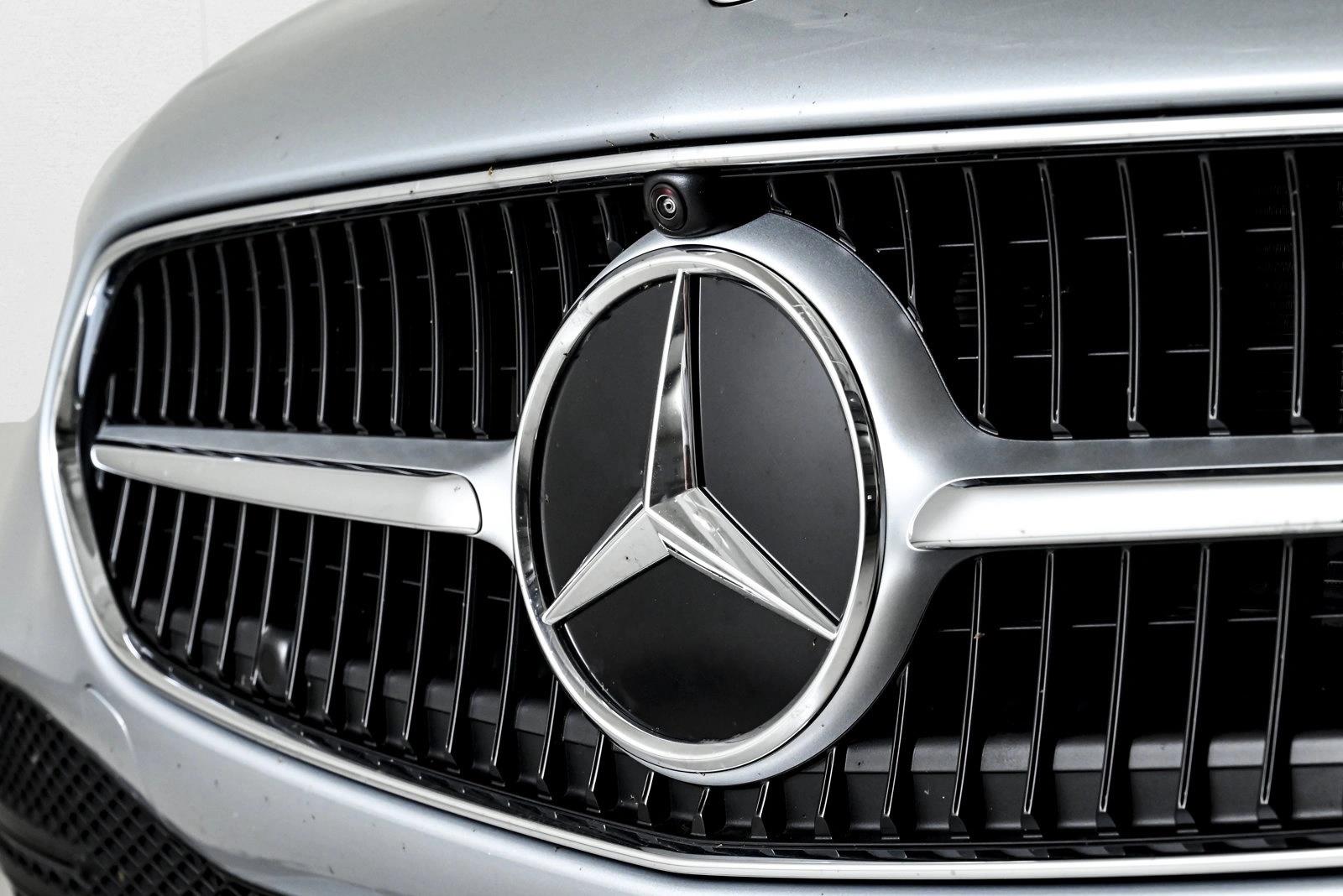 2025 MERCEDES-BENZ C-CLASS - Image 3