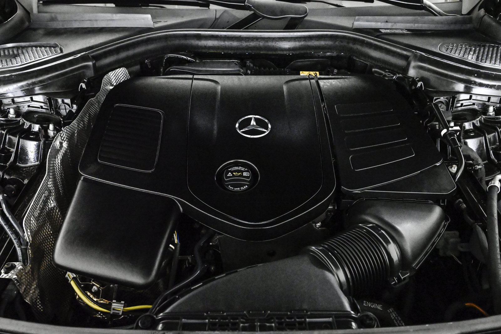 2025 MERCEDES-BENZ GLC-CLASS - Image 24