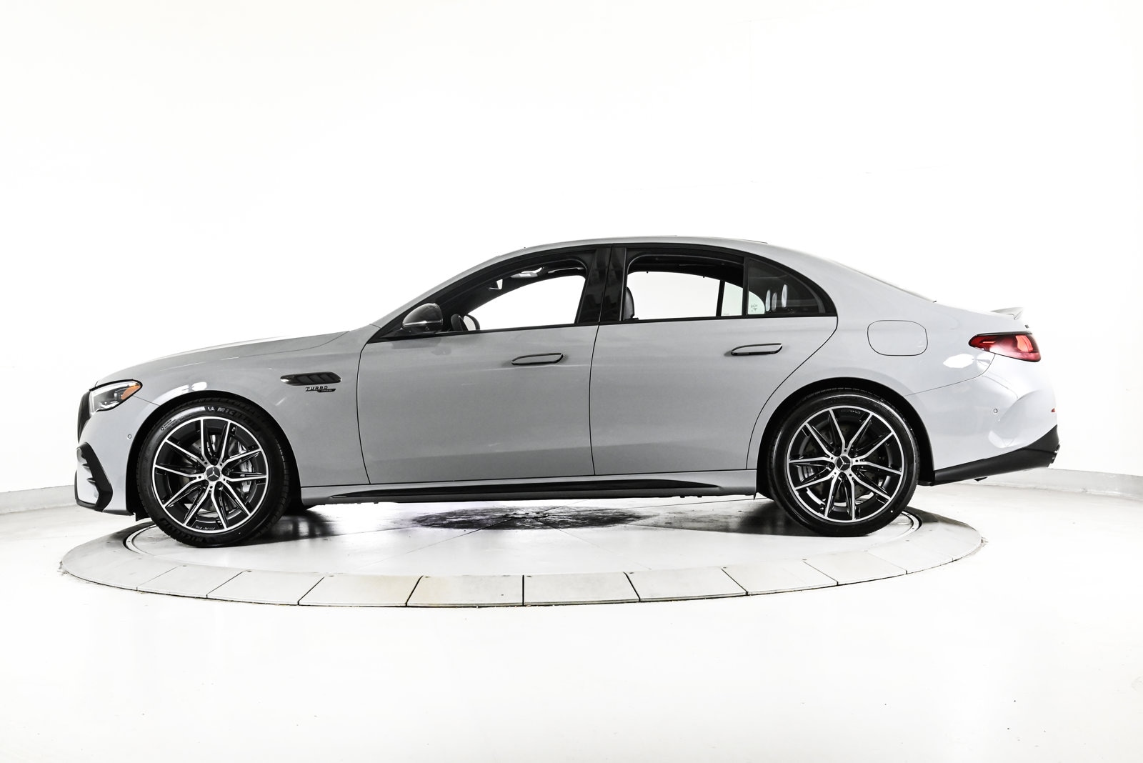 2026 MERCEDES-BENZ E-CLASS - Image 9