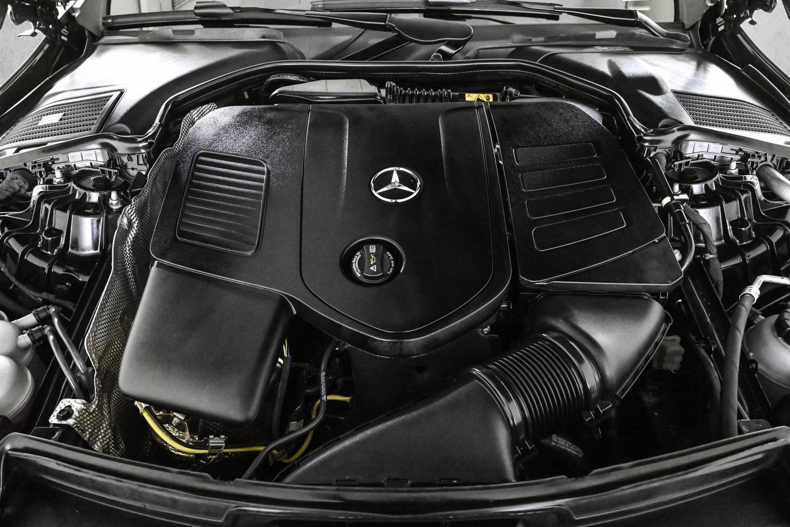 2025 MERCEDES-BENZ C-CLASS - Image 25