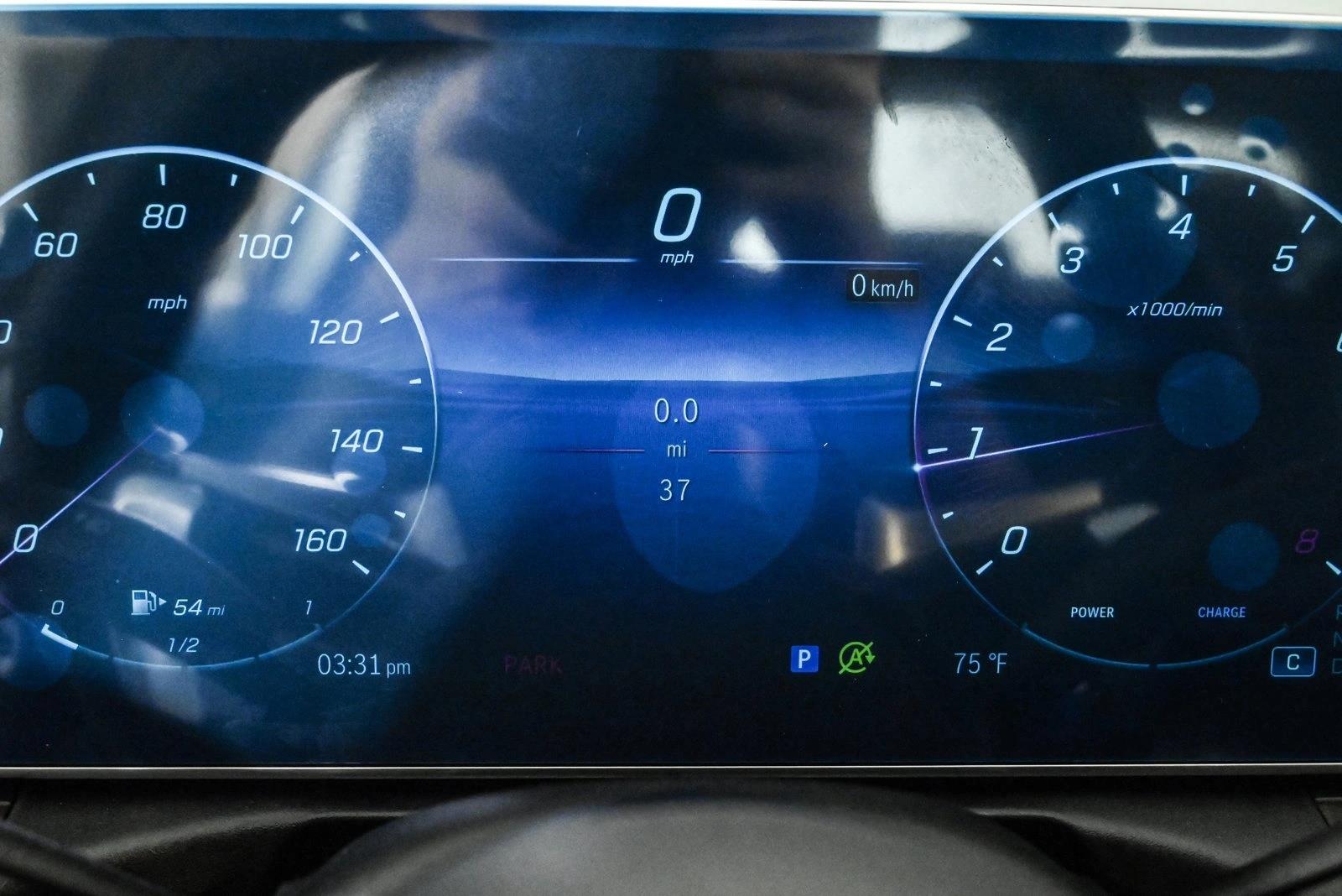 2025 MERCEDES-BENZ C-CLASS - Image 11