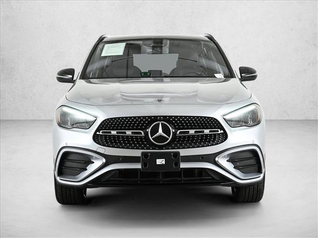 2024 Mercedes Benz GLA 250 4MATIC photo 2