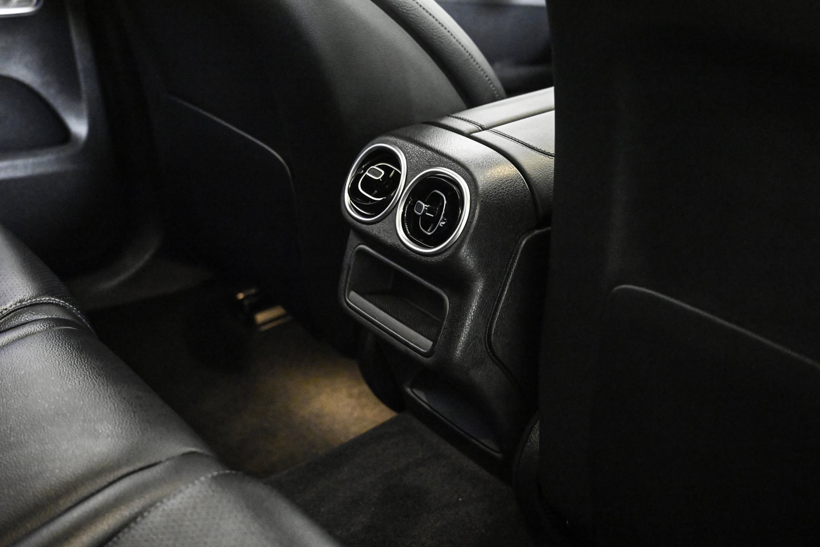 2026 MERCEDES-BENZ GLC-CLASS - Image 19