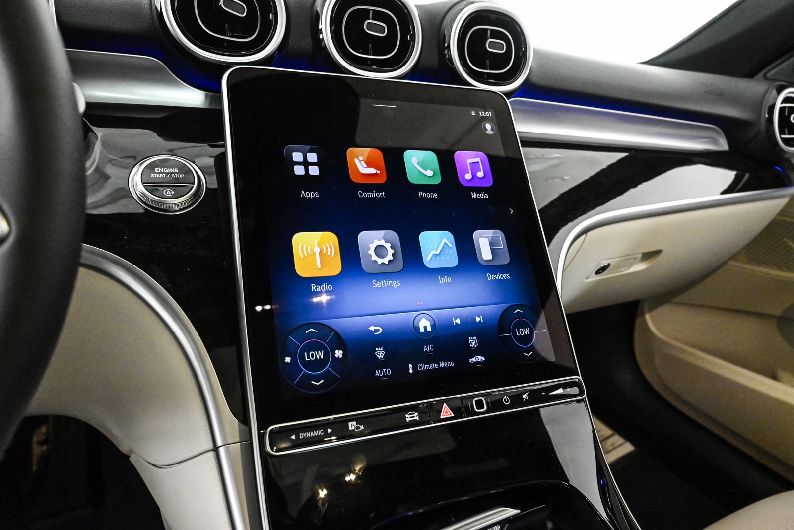 2025 MERCEDES-BENZ C-CLASS - Image 14