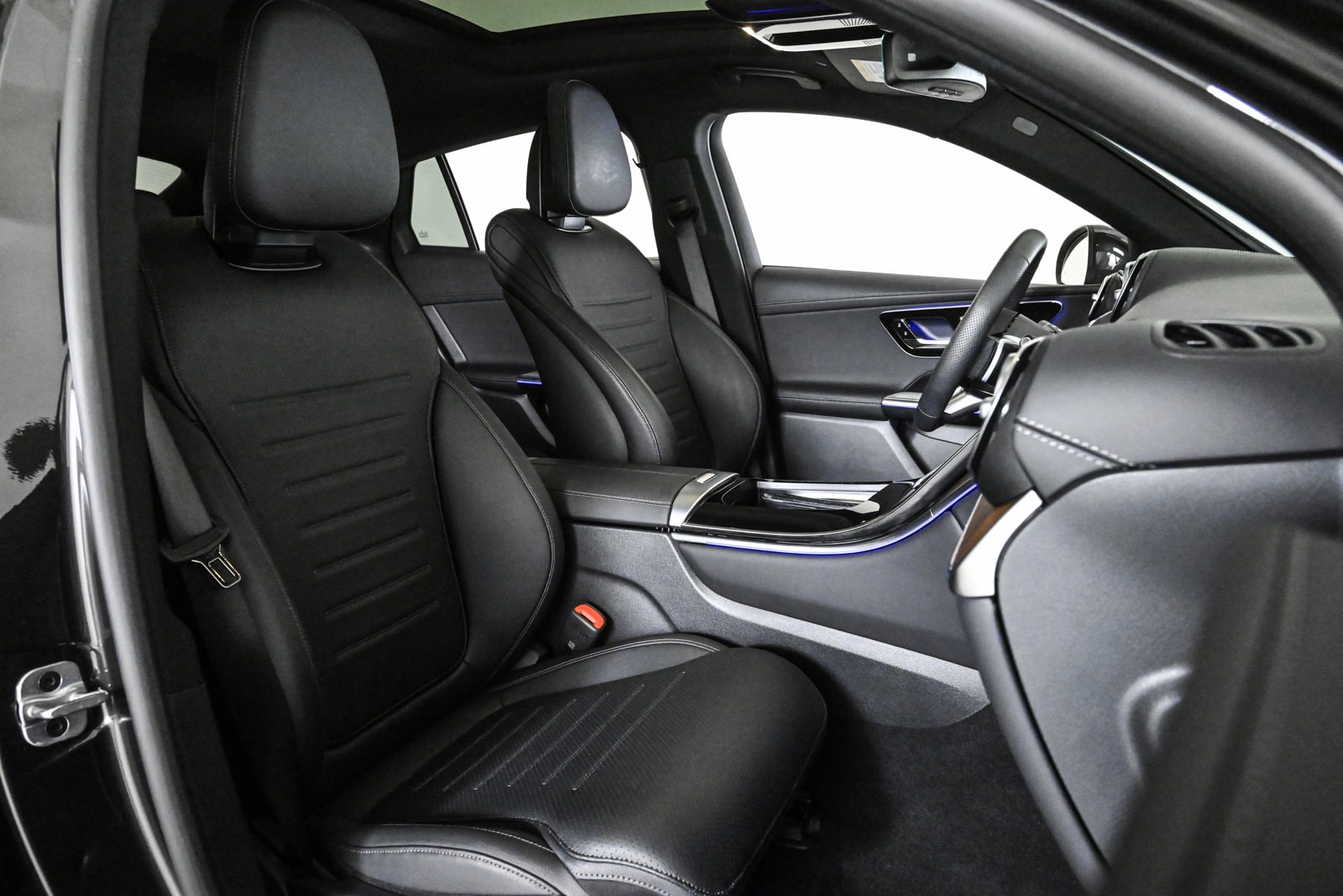 2025 MERCEDES-BENZ GLC-CLASS - Image 22