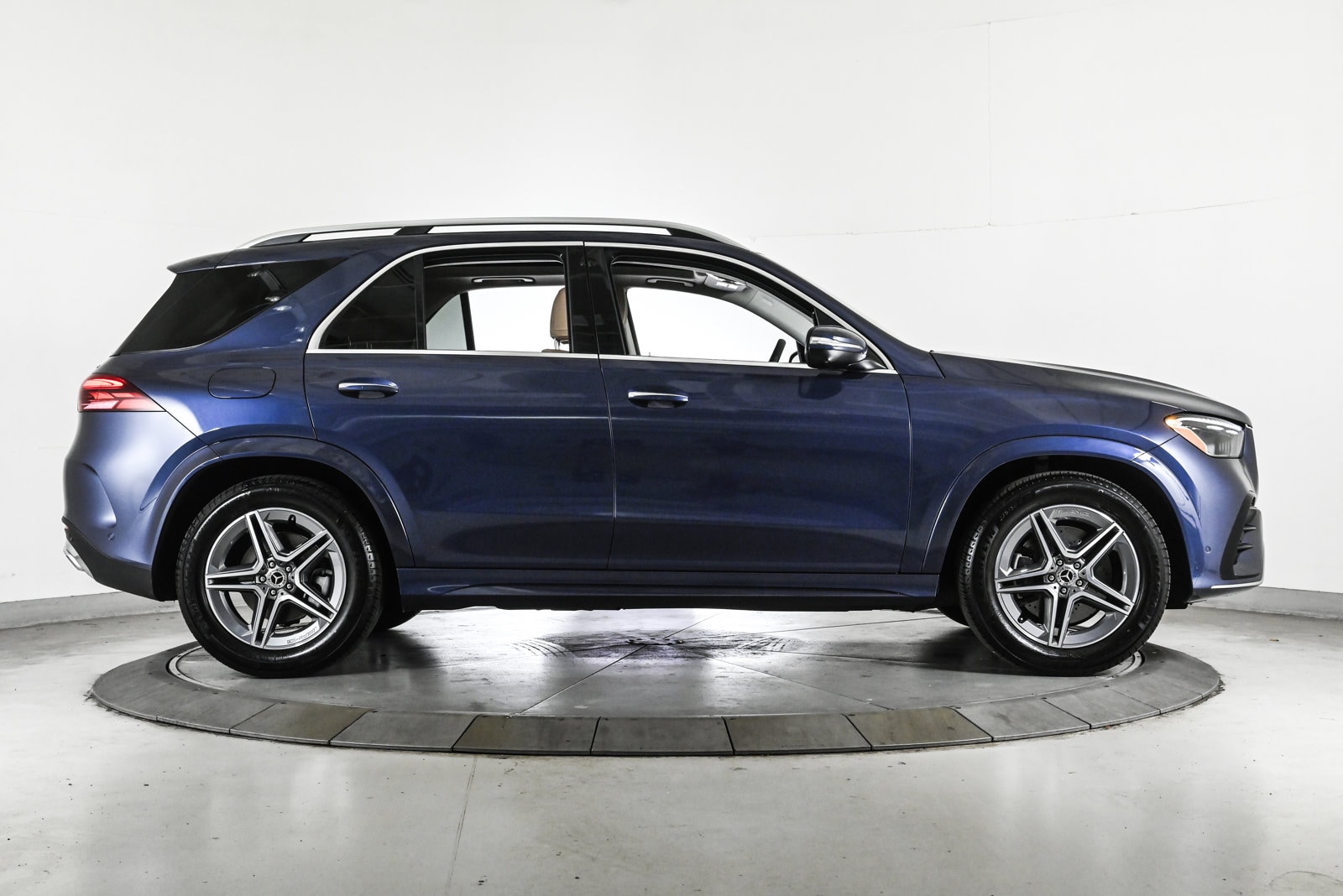 2025 MERCEDES-BENZ GLE-CLASS - Image 4