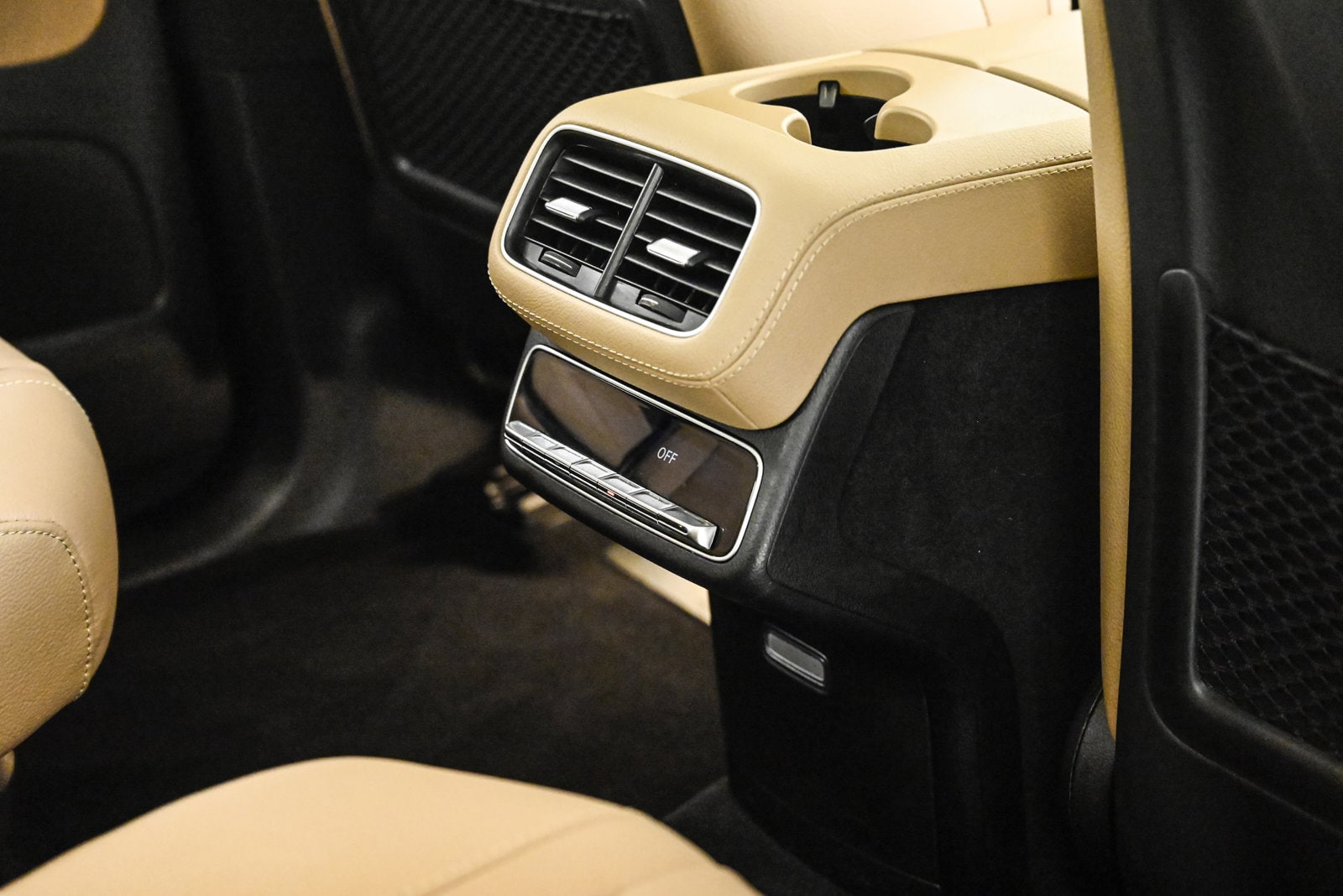 2025 MERCEDES-BENZ GLS-CLASS - Image 19