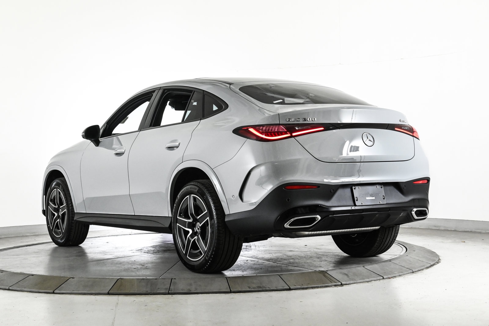 2026 MERCEDES-BENZ GLC-CLASS - Image 9