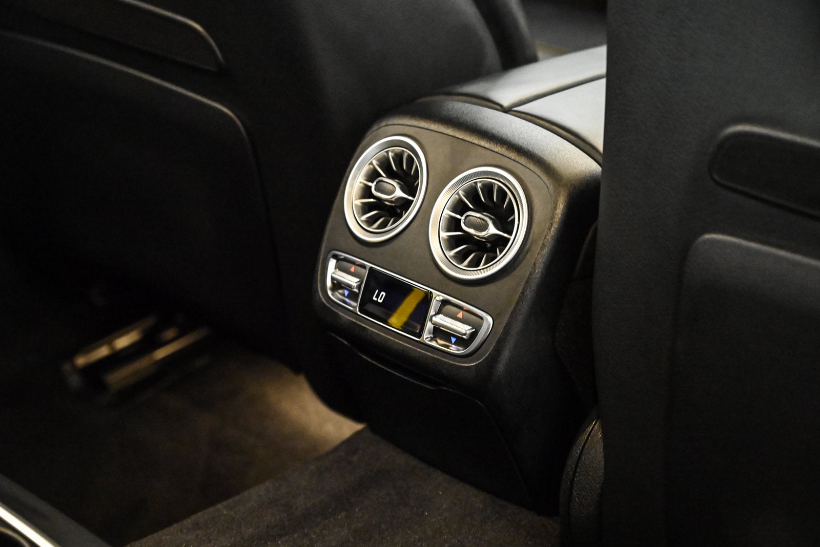 2026 MERCEDES BENZ AMG GT - Image 18