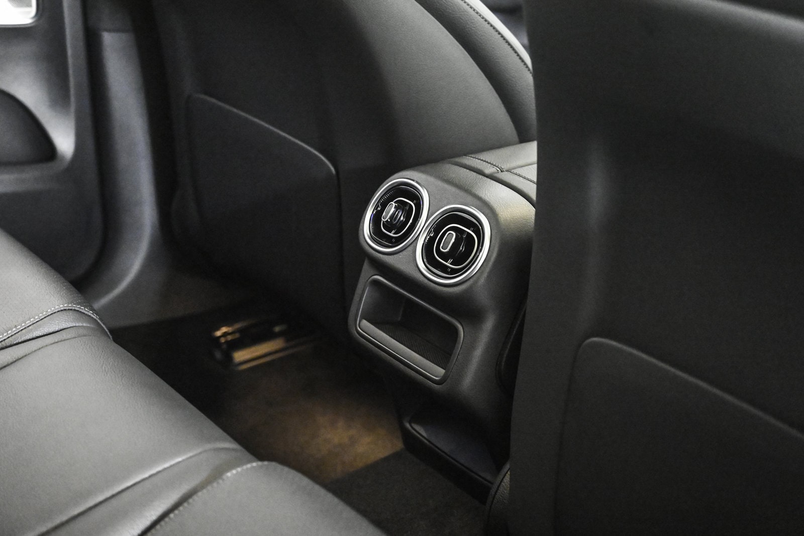 2026 MERCEDES-BENZ GLC-CLASS - Image 19