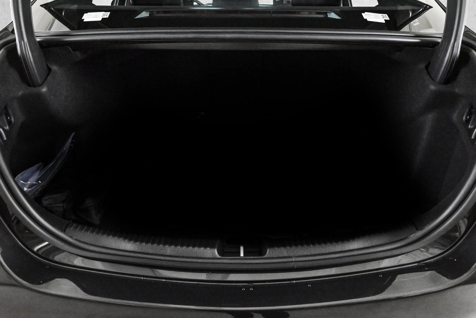 2026 MERCEDES-BENZ C-CLASS - Image 6