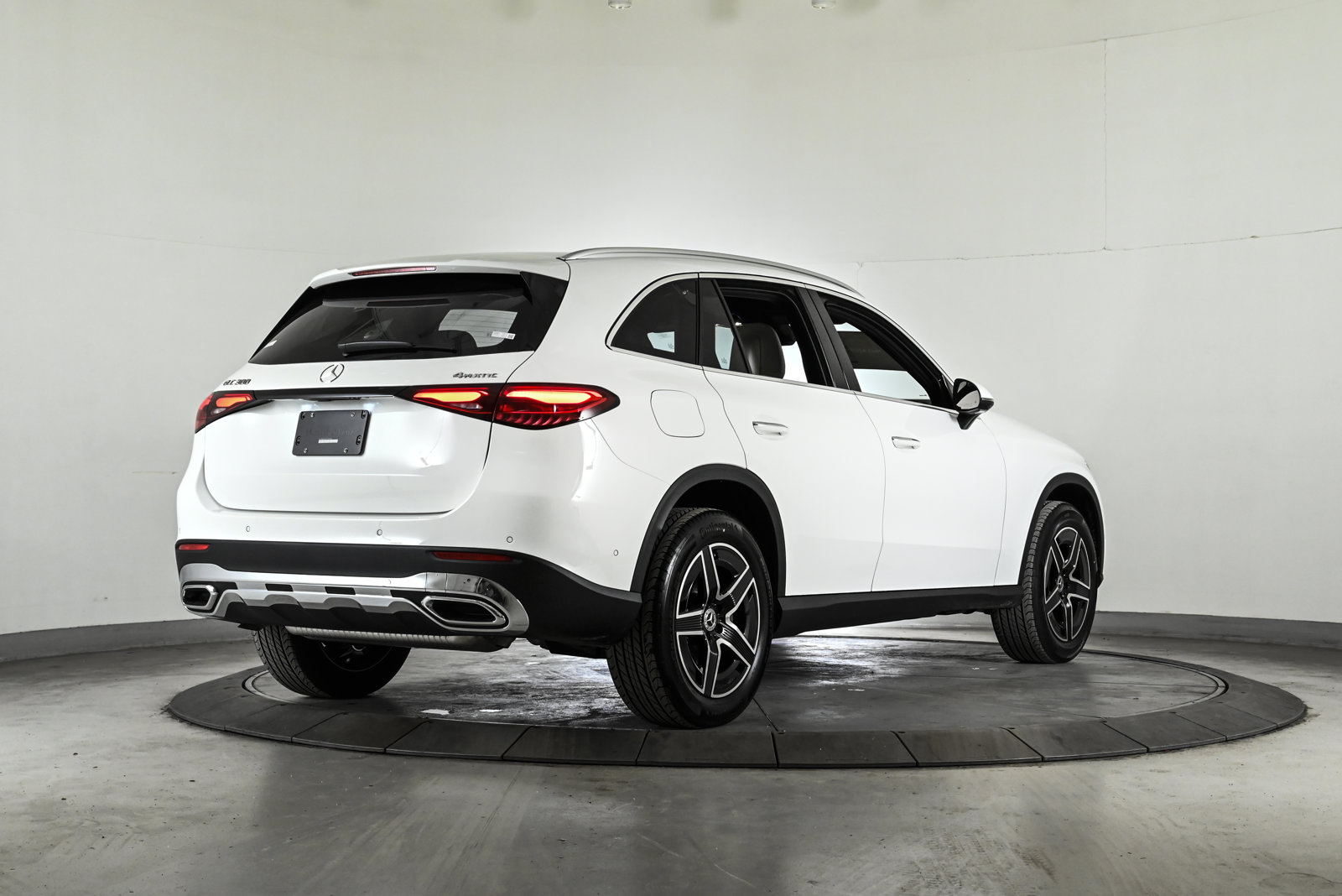 2026 MERCEDES-BENZ GLC-CLASS - Image 5