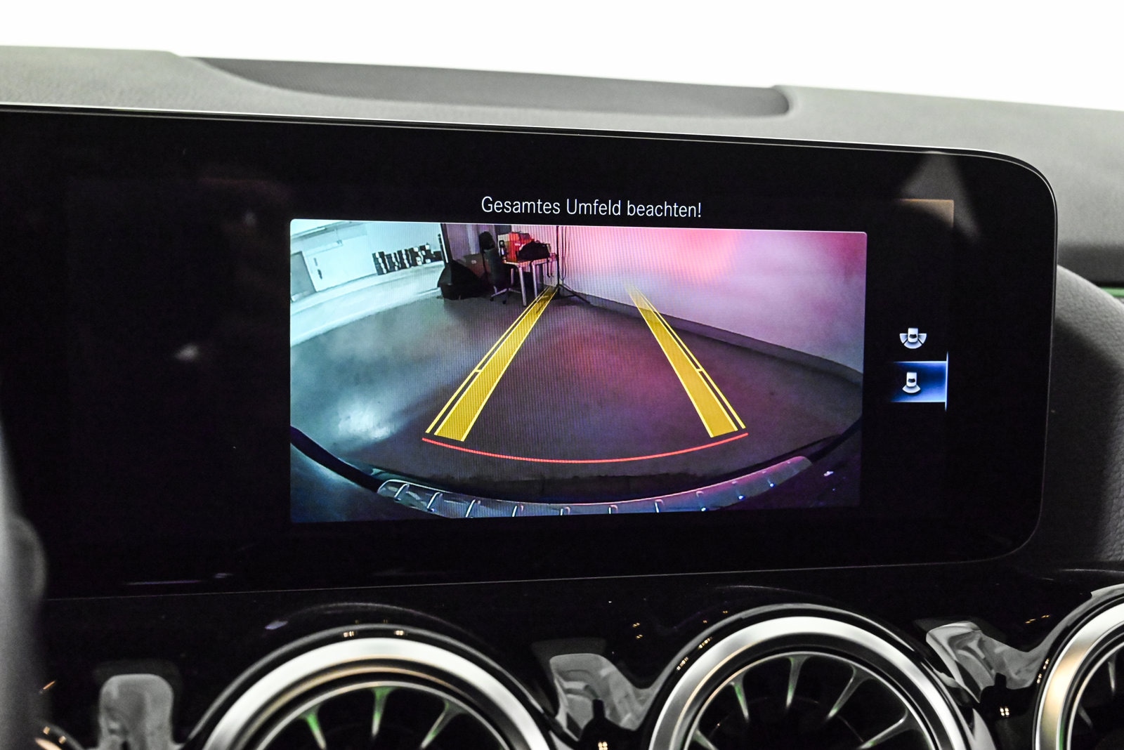 2023 MERCEDES-BENZ GLA-CLASS - Image 15