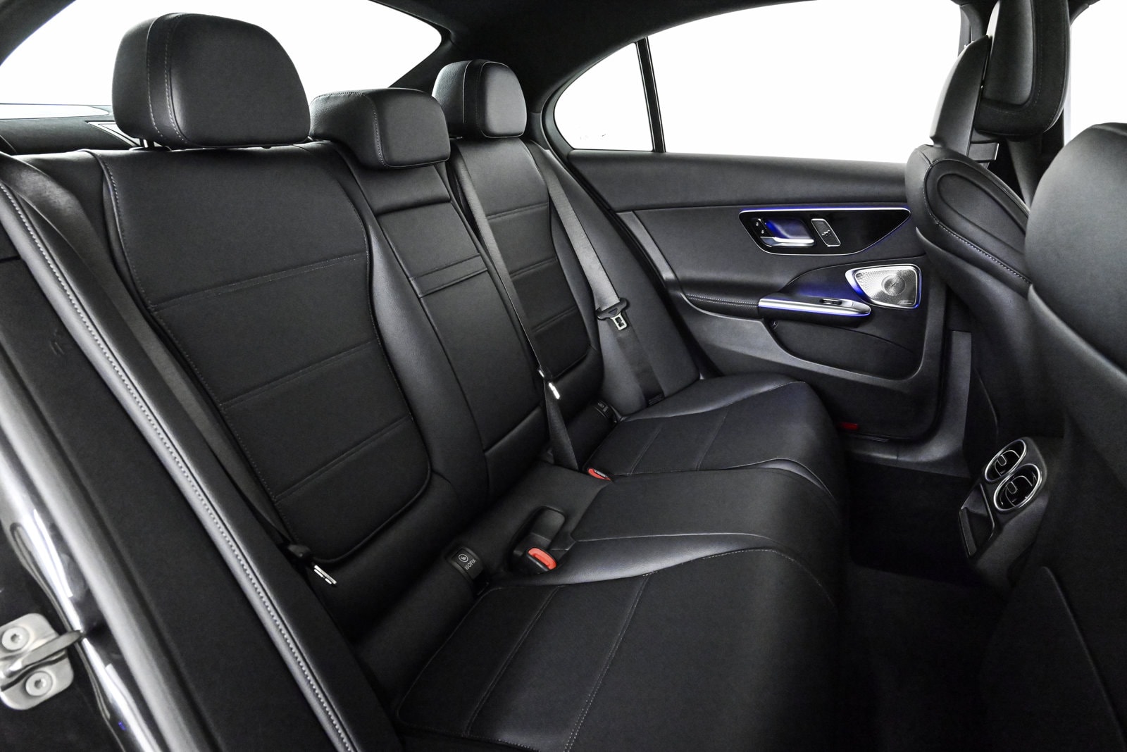 2025 MERCEDES-BENZ C-CLASS - Image 22