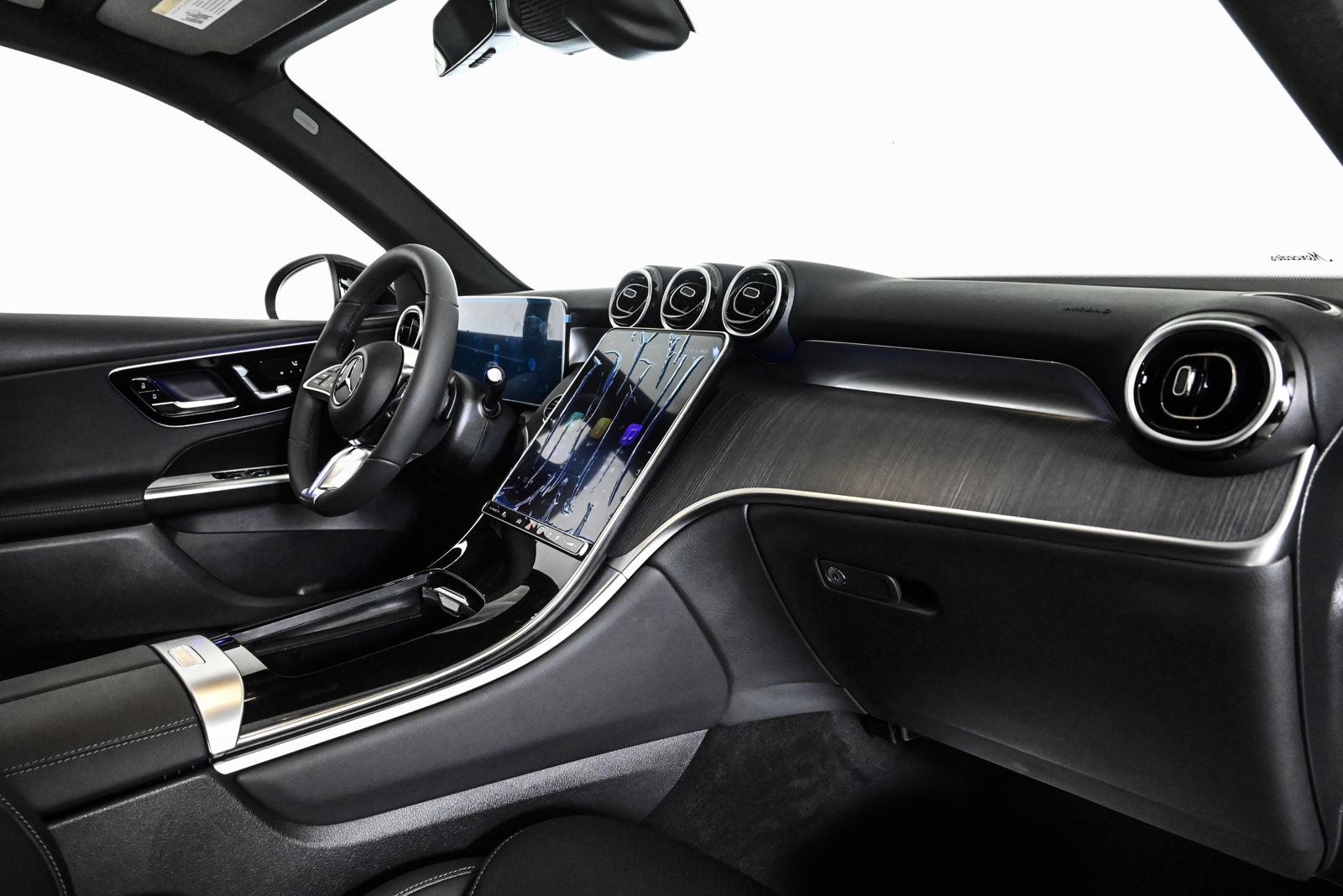 2026 MERCEDES-BENZ GLC-CLASS - Image 10