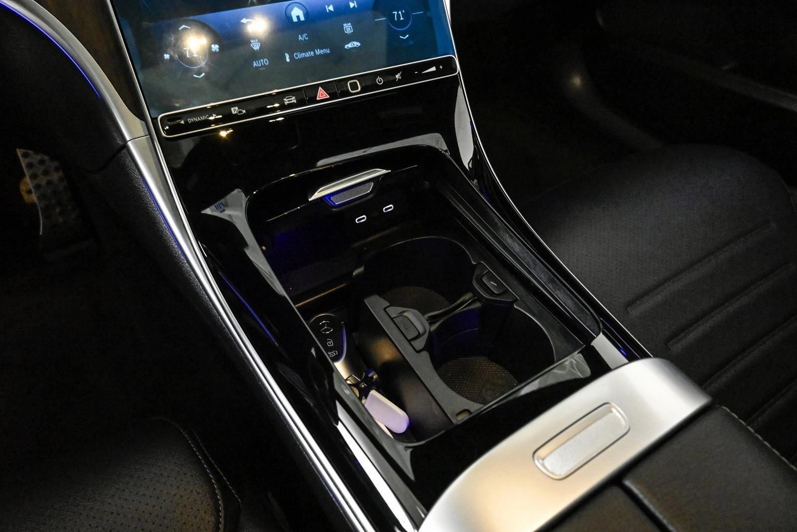 2025 MERCEDES-BENZ C-CLASS - Image 13