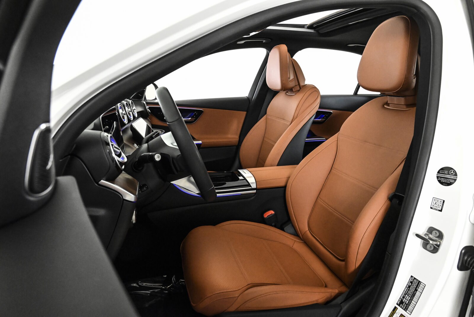 2025 MERCEDES-BENZ C-CLASS - Image 18