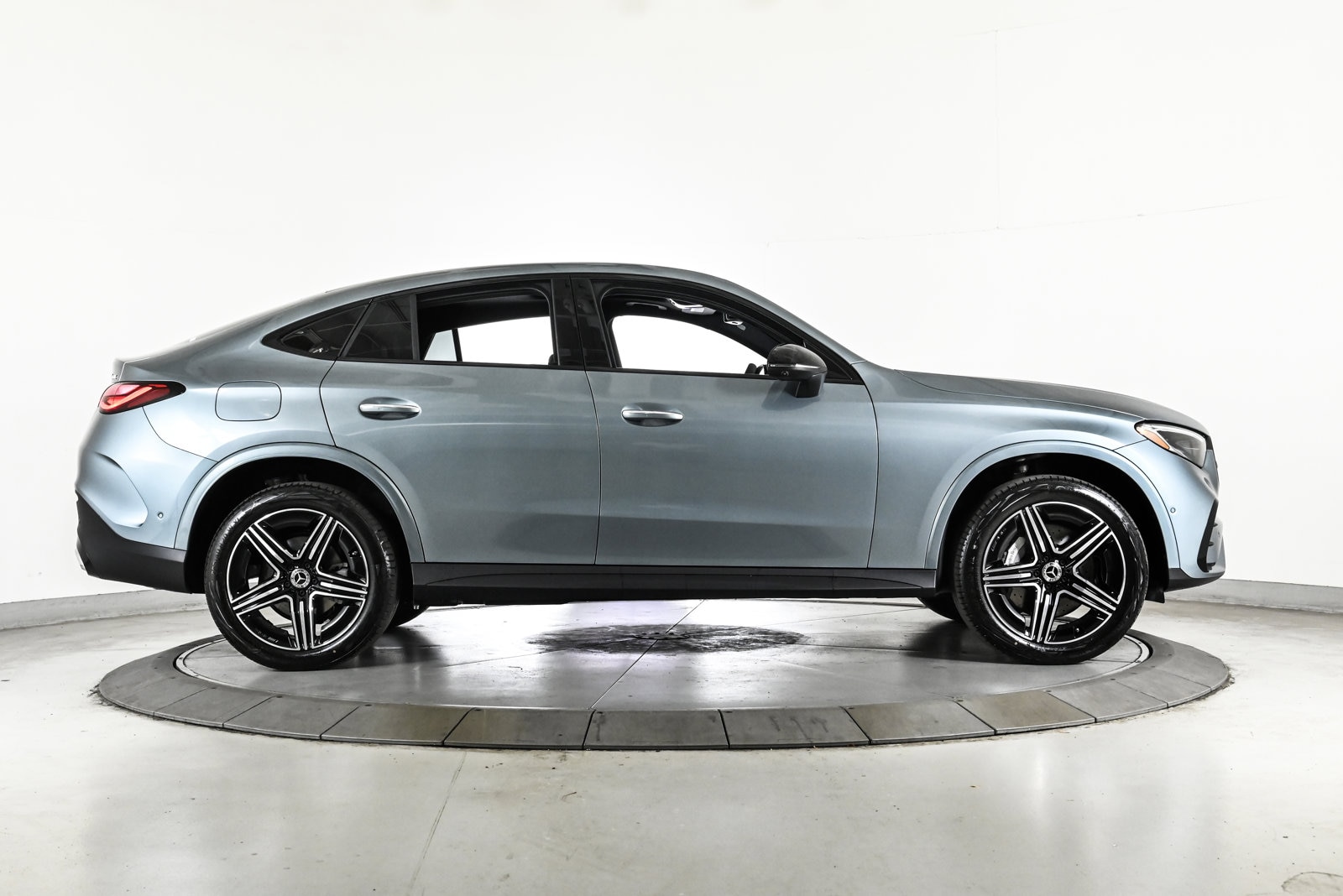 2026 MERCEDES-BENZ GLC-CLASS - Image 4