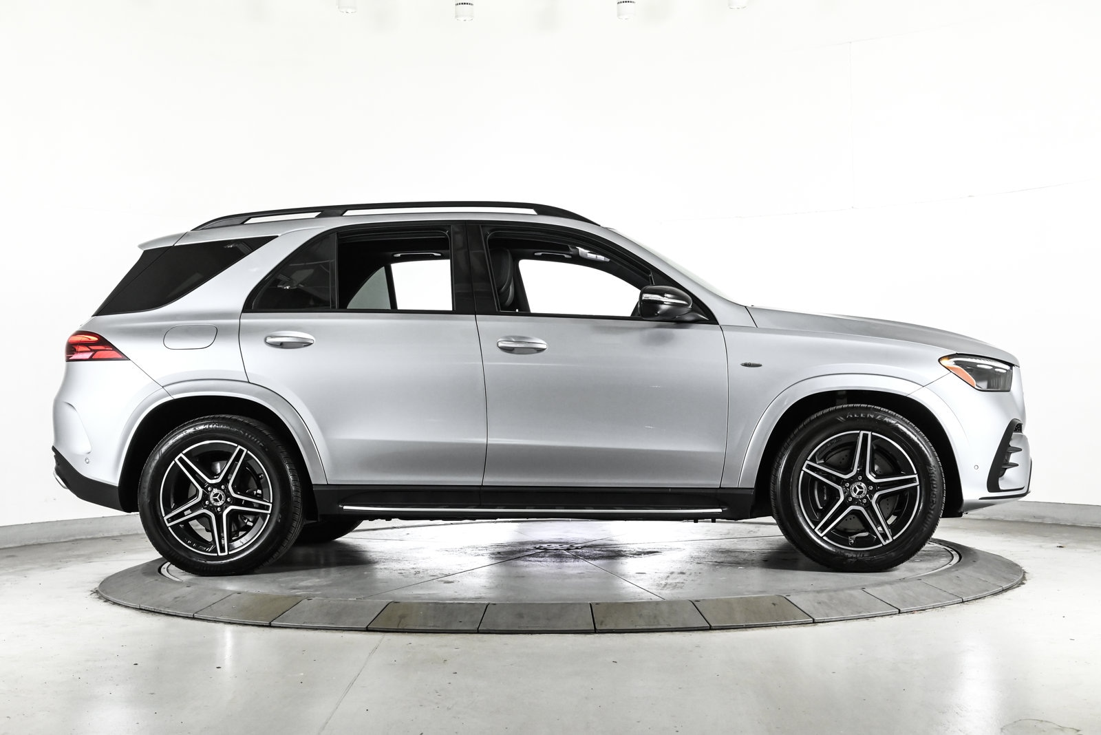 2025 MERCEDES-BENZ GLE-CLASS - Image 4