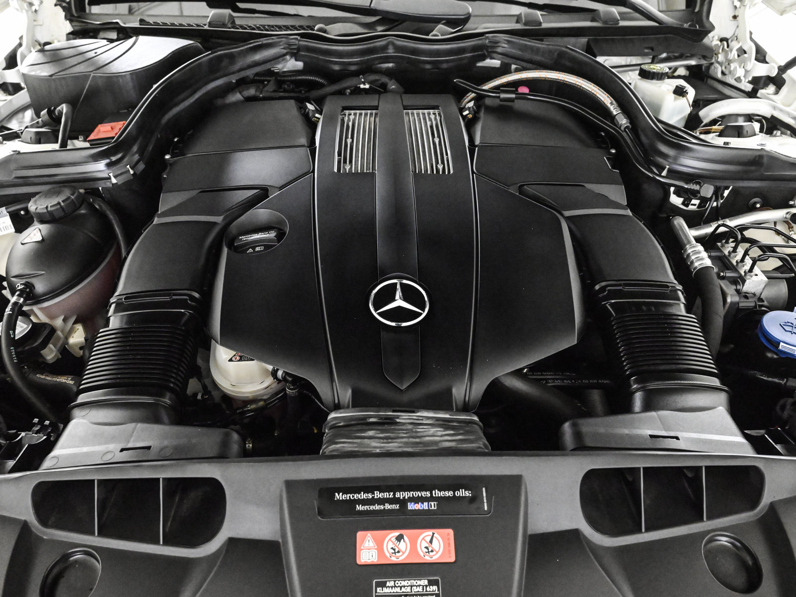 2017 MERCEDES-BENZ E-CLASS - Image 25