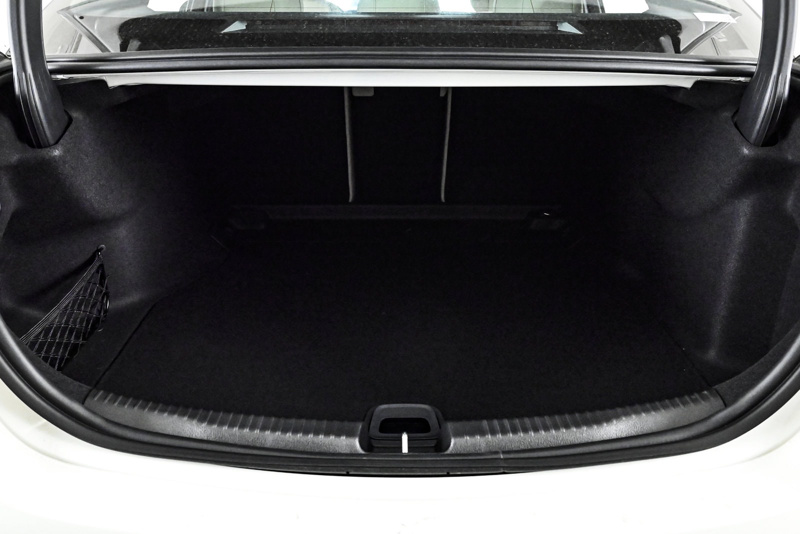 2025 MERCEDES-BENZ C-CLASS - Image 6