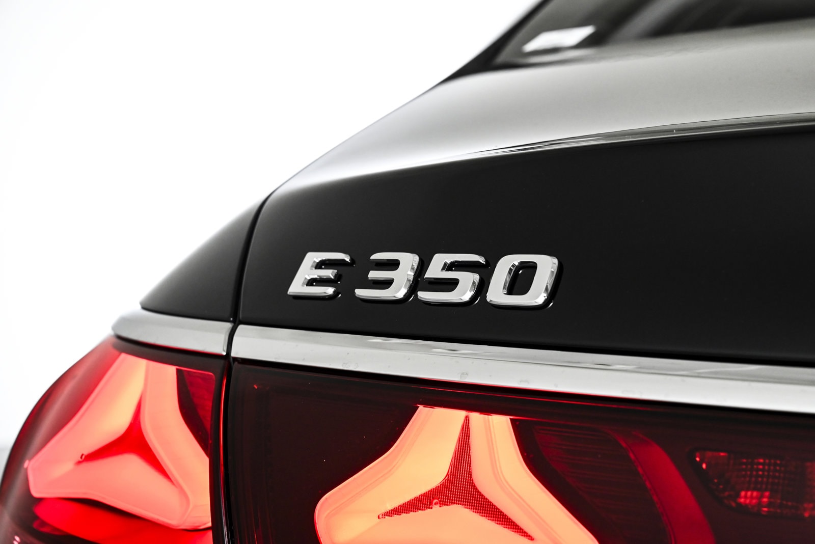 2026 MERCEDES-BENZ E-CLASS - Image 5