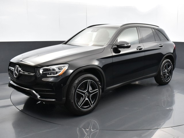 2021 Mercedes-Benz GLC GLC300's photo