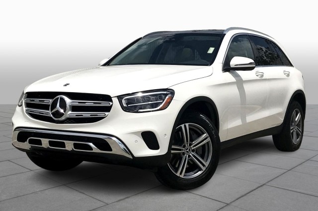 2022 Mercedes-Benz GLC GLC300's photo