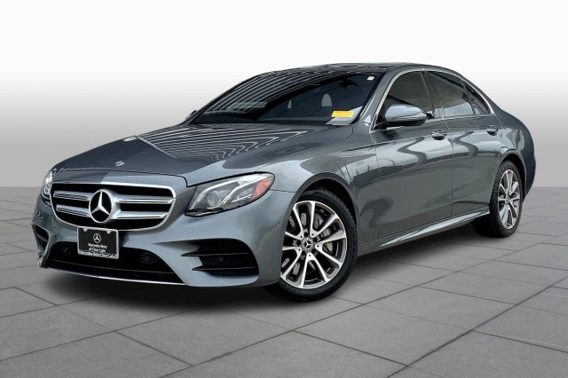 2018 Mercedes-Benz E-Class E400's photo