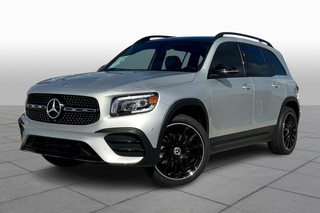 2022 Mercedes-Benz GLB's photo