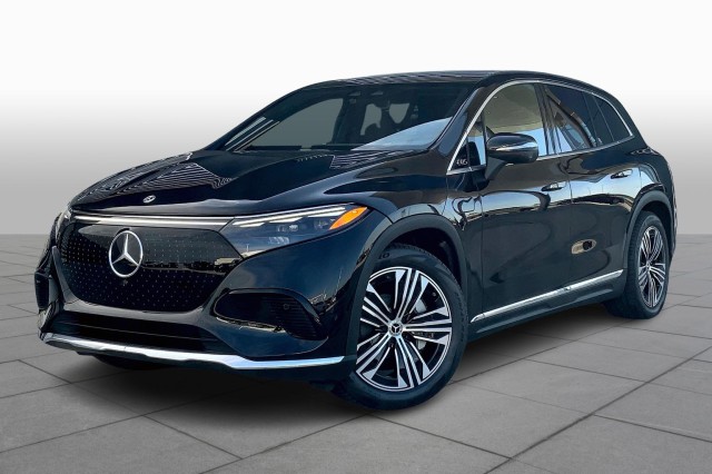 2023 Mercedes-Benz EQS SUV Base's photo