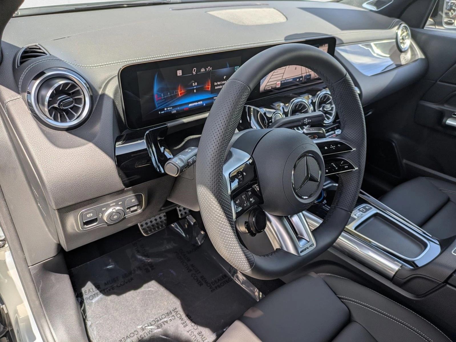 2026 Mercedes Benz GLA AMG 35 4MATIC photo 2