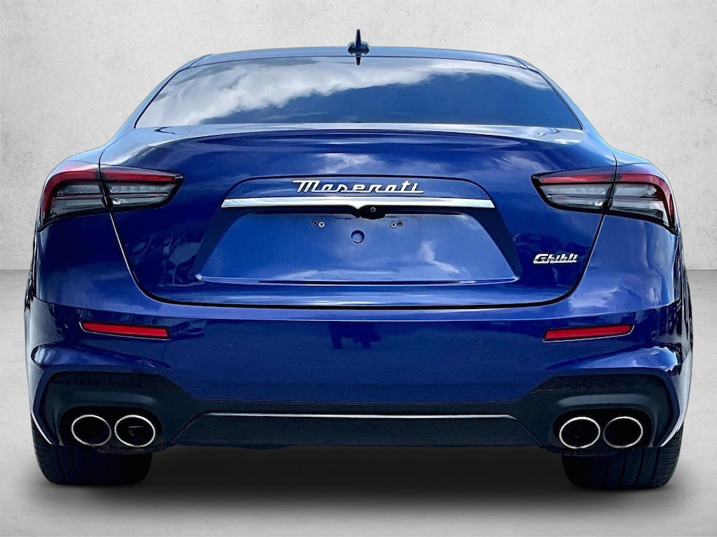 Used 2022 Maserati Ghibli Modena Sedan