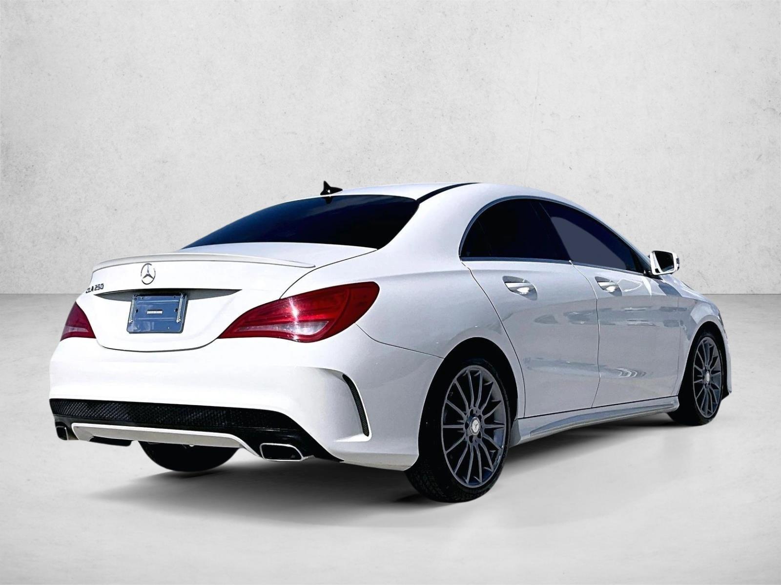 2016 Mercedes Benz CLA 250 photo 2