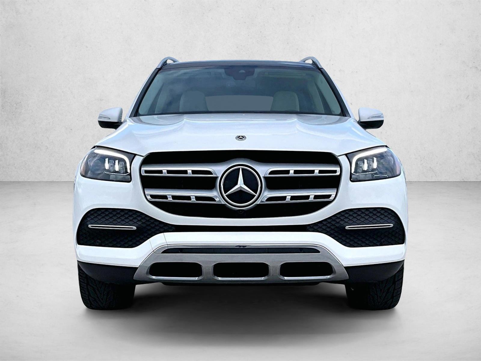 2022 Mercedes Benz GLS 450 4MATIC photo 3