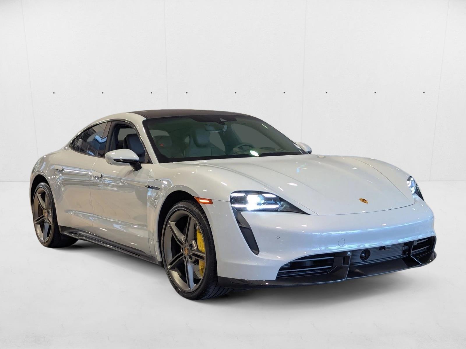 2024 Porsche Taycan Turbo photo 3