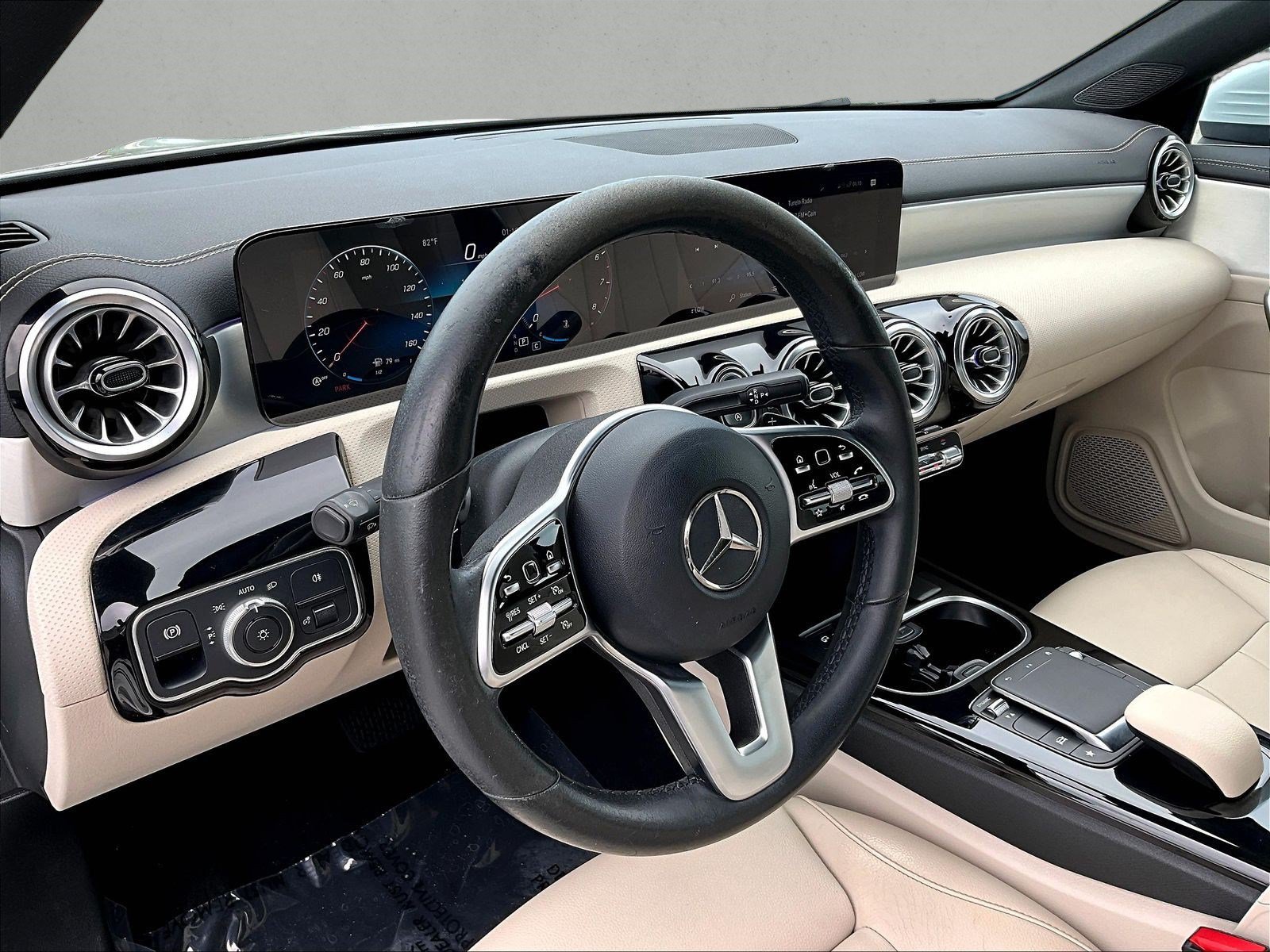 2022 Mercedes-Benz CLA CLA250 - Photo 11
