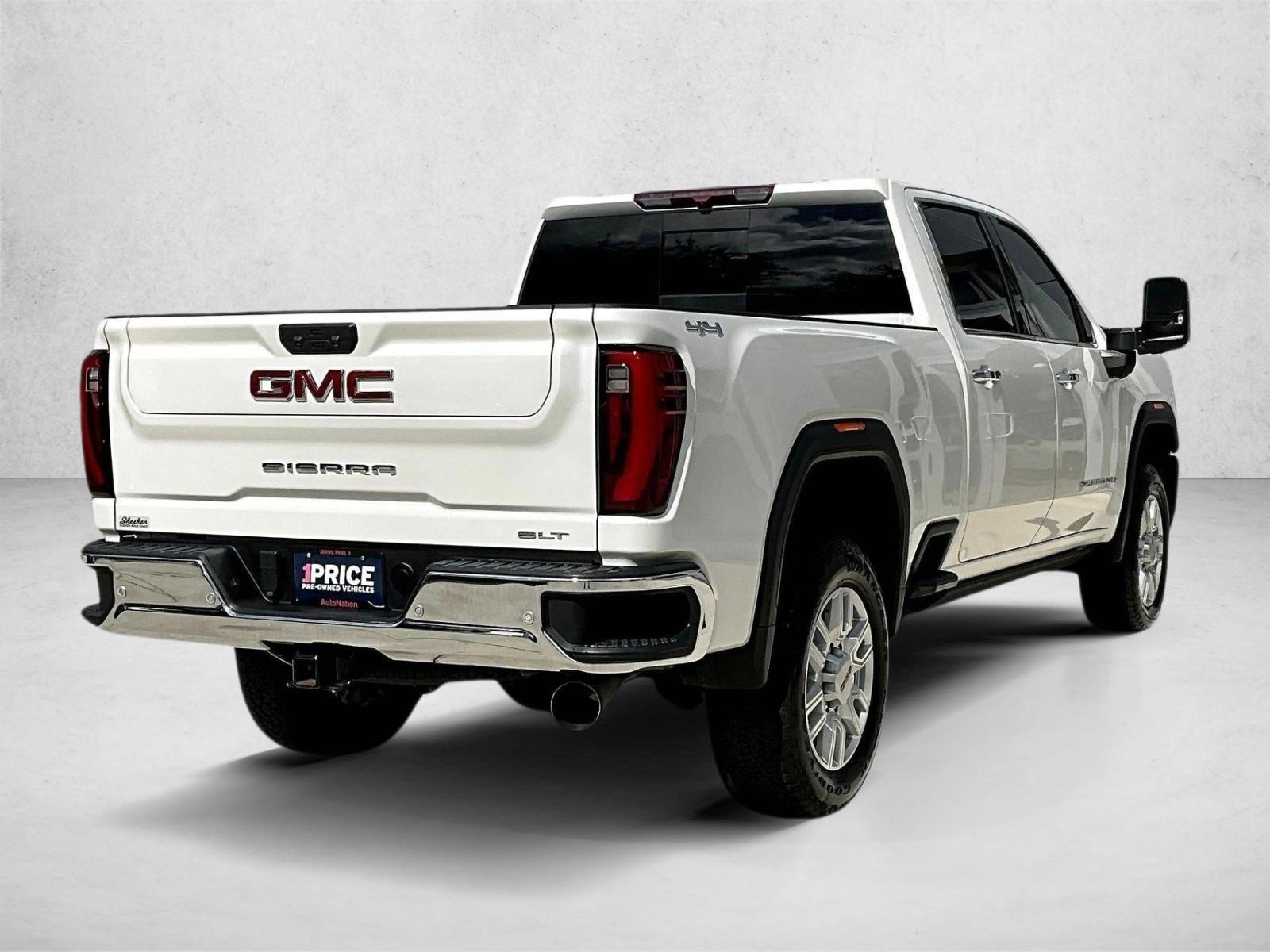 2024 Gmc Sierra HD SLT photo 2