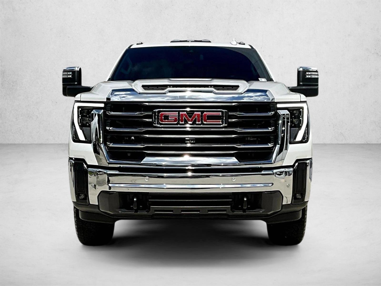2024 Gmc Sierra HD SLT photo 3