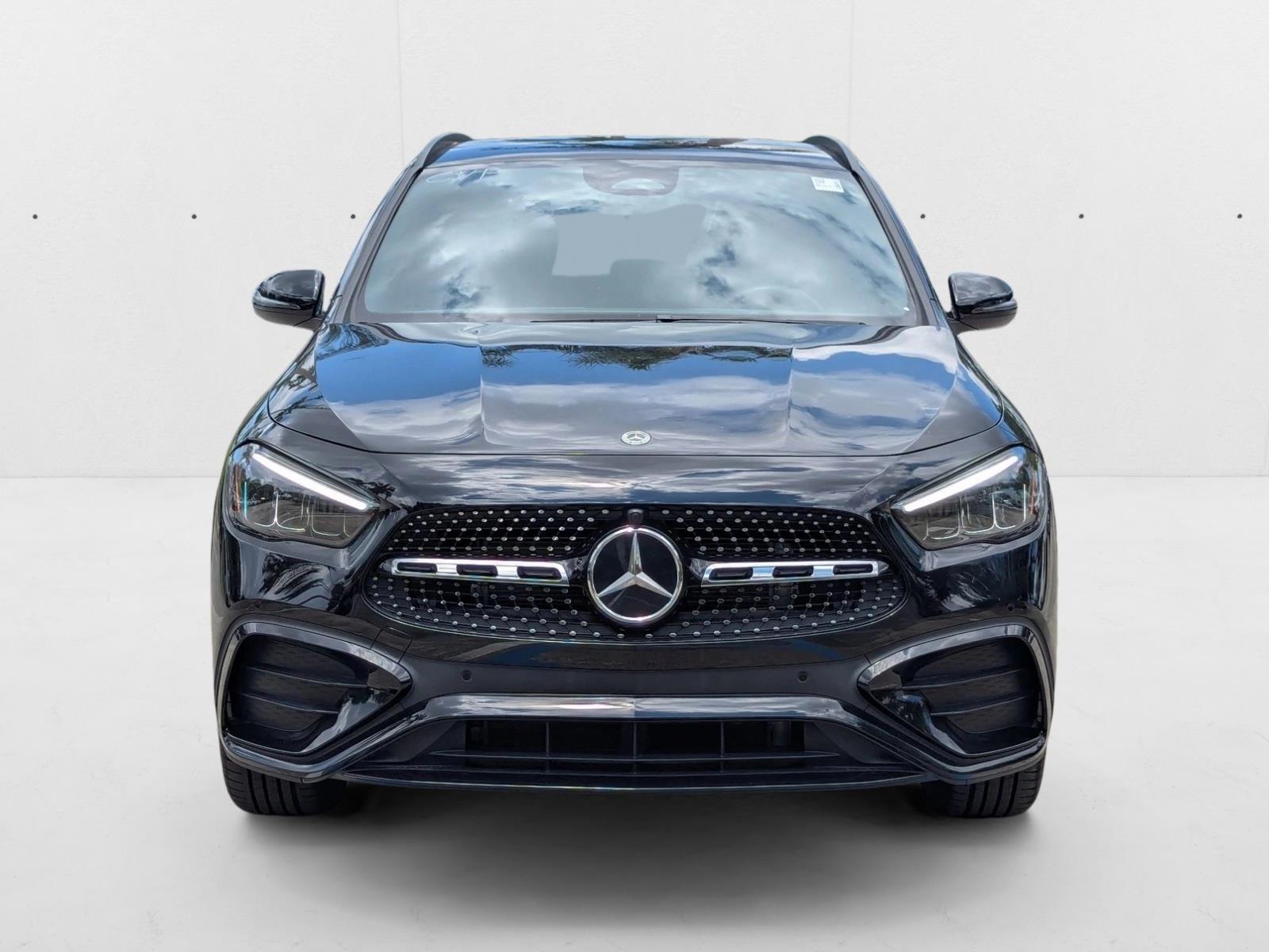2025 Mercedes Benz GLA 250 photo 2