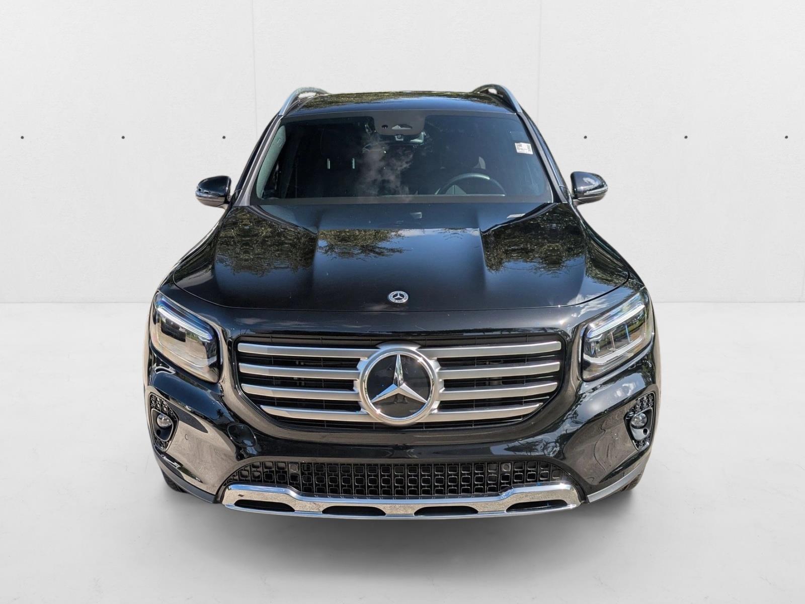 2025 Mercedes Benz GLB 250 photo 2