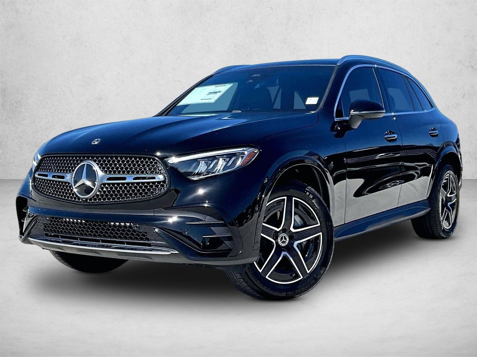2026 Mercedes-Benz GLC