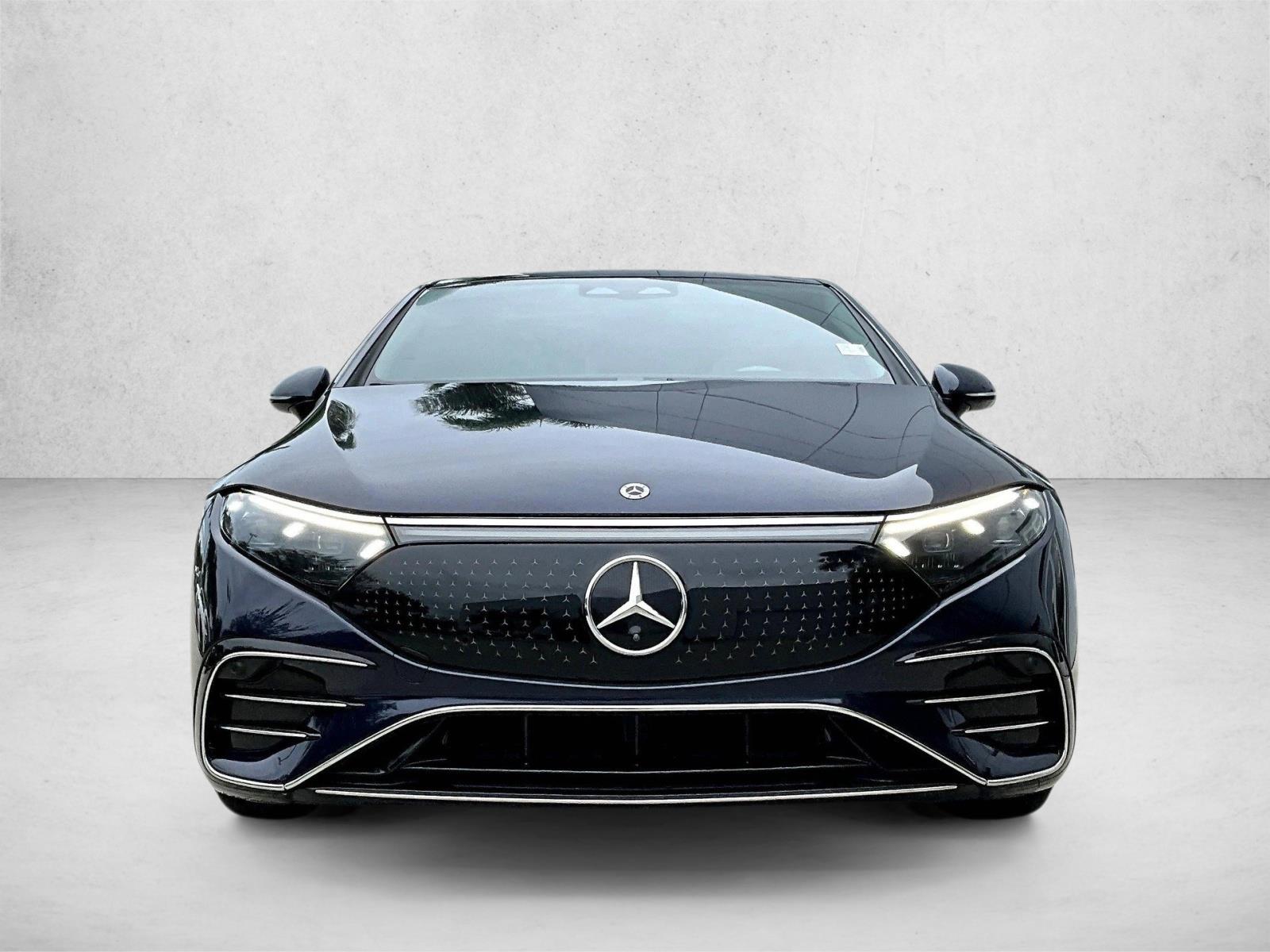 2022 Mercedes Benz EQS Sedan 450 photo 2