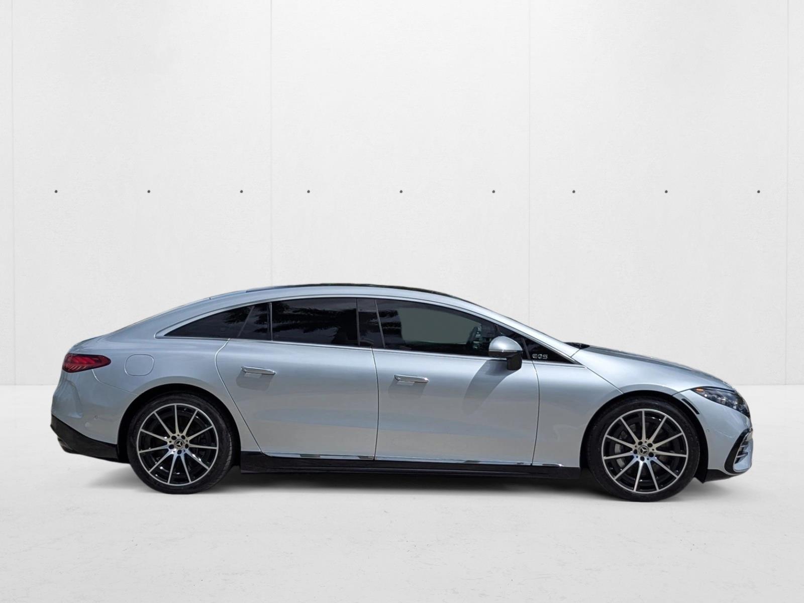 2022 Mercedes Benz EQS Sedan 450 photo 4