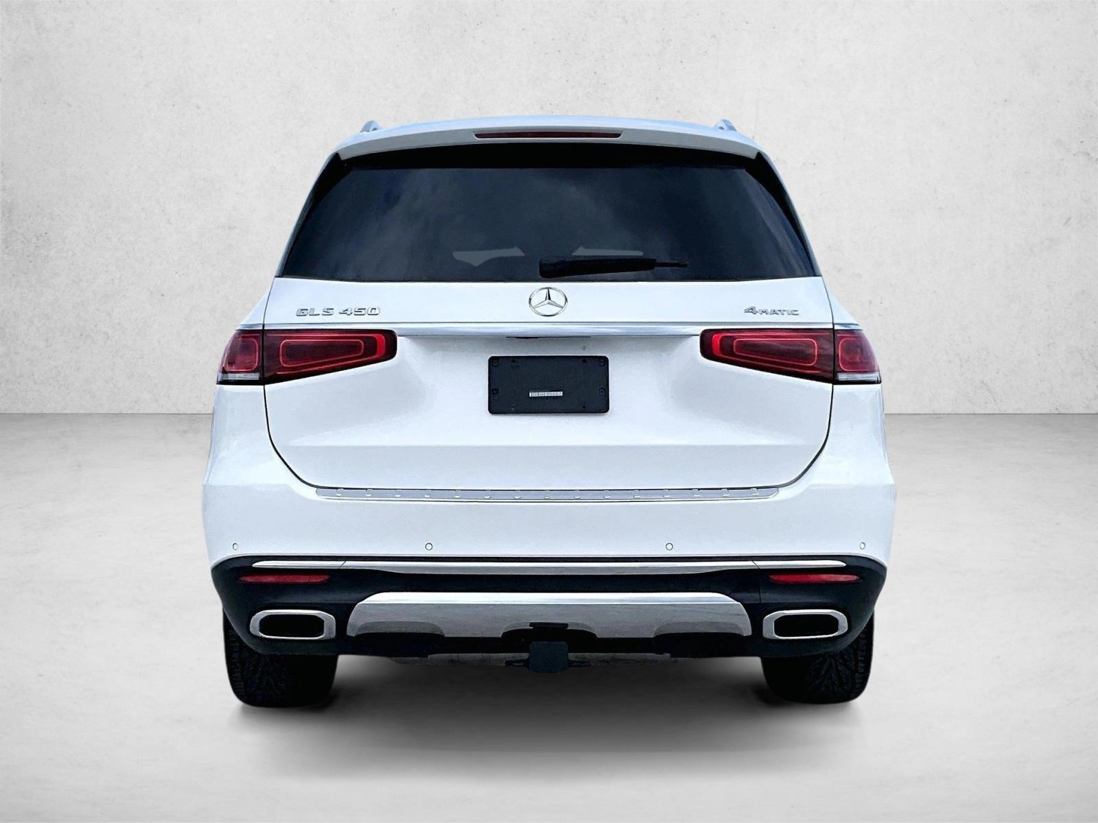 2022 Mercedes Benz GLS 450 4MATIC photo 4