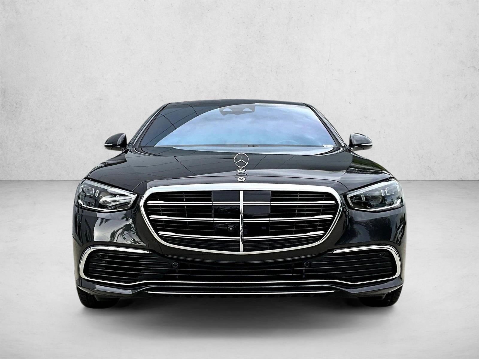 2024 Mercedes Benz S 580 4MATIC photo 3