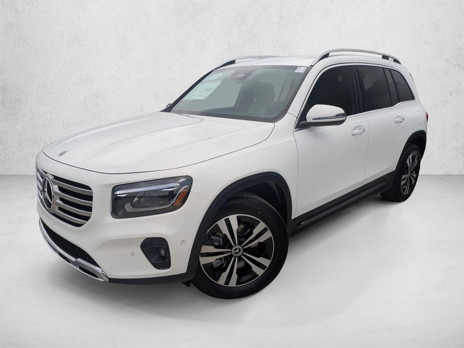 2025 Mercedes-Benz GLB Base's photo